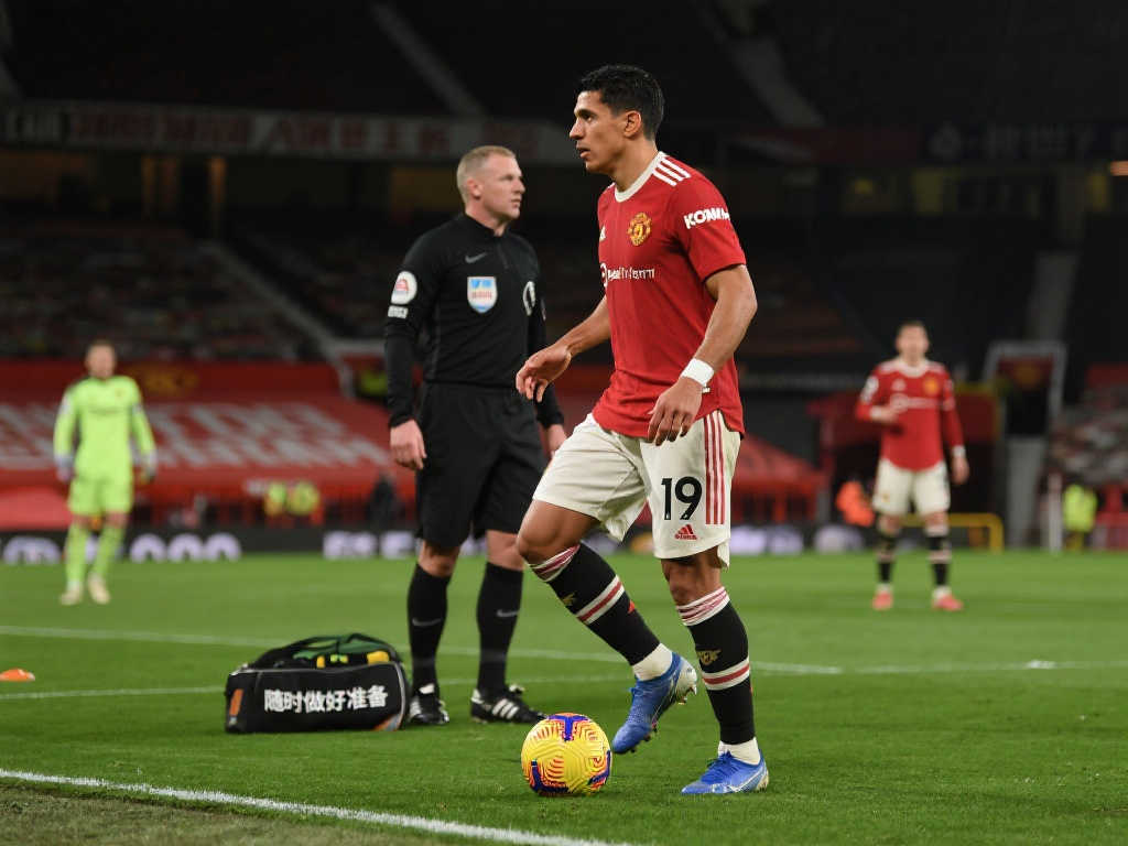 S-希门尼斯:随时待命,无论首发替补 母亲节进球致敬母亲 S-希门尼斯:随时待命,无论首发替补 母亲节进球致敬母亲